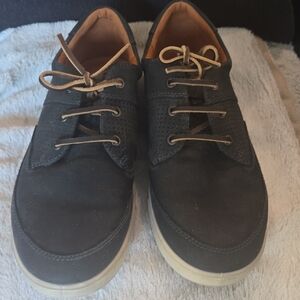 ECCO Men's Black and Tan Shoes